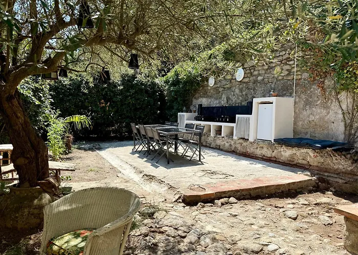 L Olivier Charme Et Nature Lägenhet